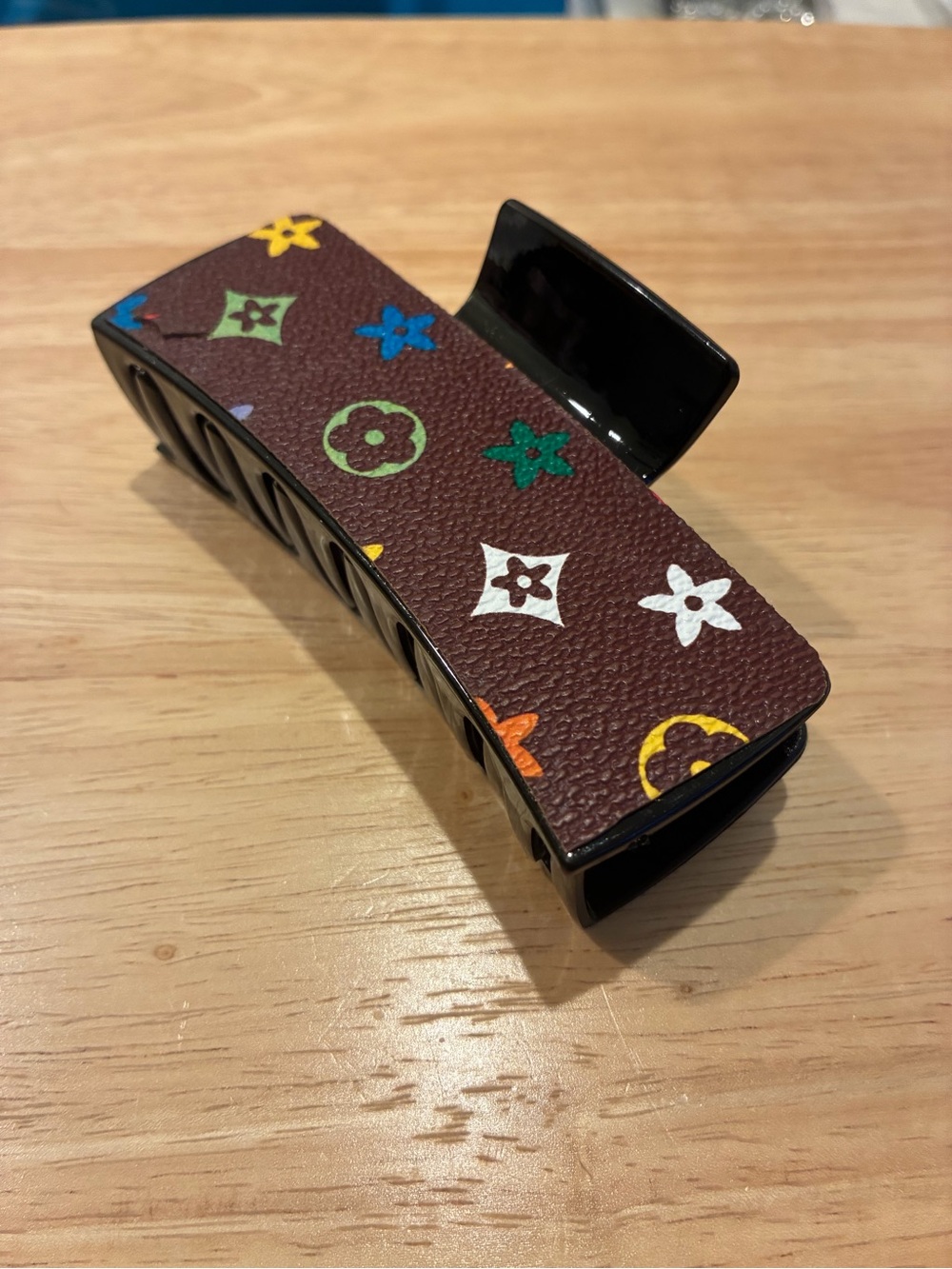 Multicolor Monogram Hair Claw | Large Brown Patterned Jaw Claw Clip - Picture 3 of 3